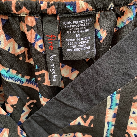 Patterned Romper - Picture 5 of 6